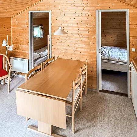 2 Bedroom Gorgeous In *